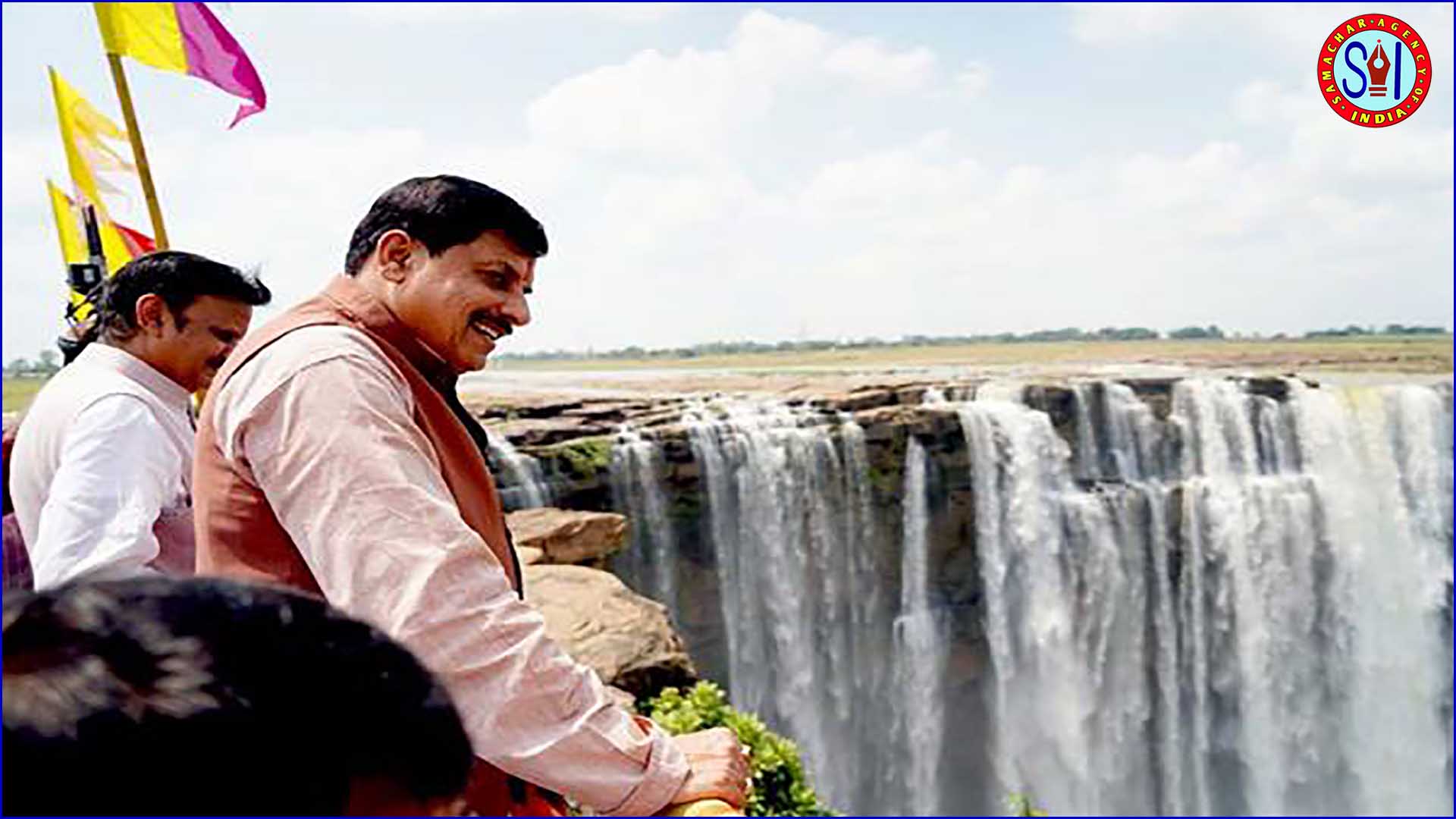 मुख्यमंत्री डॉ. यादव ने किया मऊगंज के बहुती जल प्रपात का अवलोकन