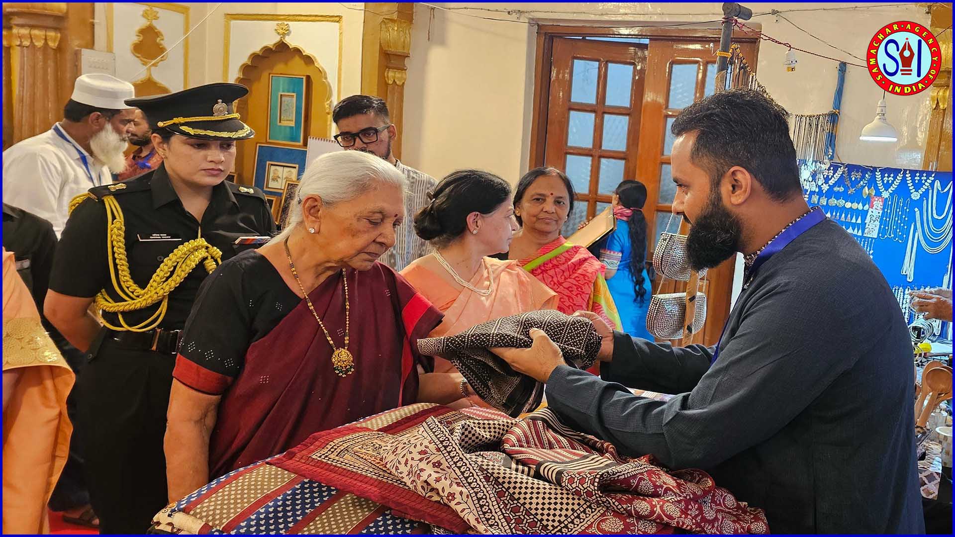 🔹 लखनऊ में “क्राफ्टरूट्स प्रदर्शनी” में मध्यप्रदेश की बाग प्रिंट कला ने लूटी शोभा