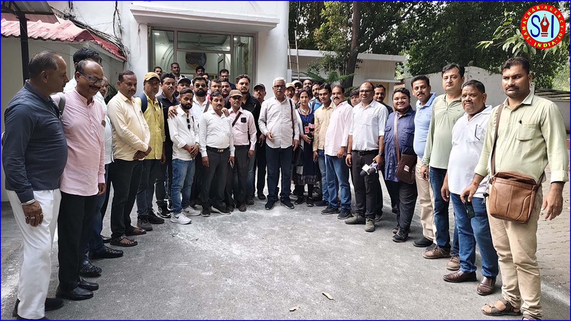 “प्रयागराज में पप्पू सिंह की निर्मम हत्या के बाद उठ रहा सवाल — पत्रकार कौन?”