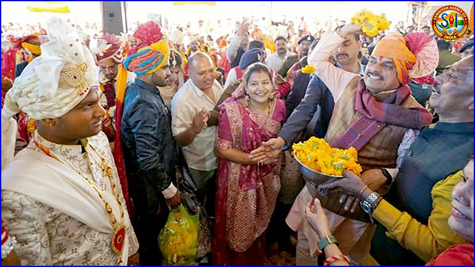 सामूहिक विवाह सामाजिक समरसता और मितव्यता का प्रतीक: क्षिप्रा में 251 जोड़ों के विवाह में बोले मुख्यमंत्री