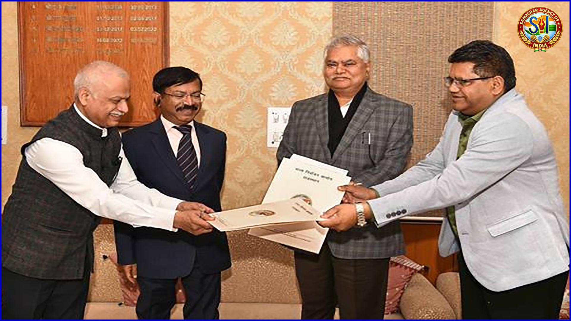 मध्यप्रदेश-राजस्थान के बीच चुनावी सहयोग मजबूत: स्थानीय निकाय चुनावों के लिए 90 हजार ईवीएम यूनिट उपलब्ध कराएगा एमपी